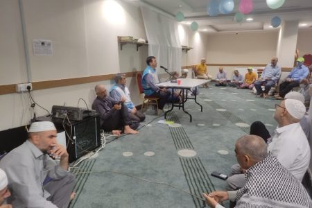 برگزاری محفل قرآنی و یادمان رهبر شهید در کاروان حج لرستان