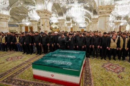 آرام بخواب آقاجان؛ فرزندانت بیدارند