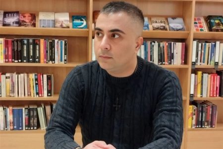 «طراشعر» به نام امین افضلپور ثبت رسمی شد
