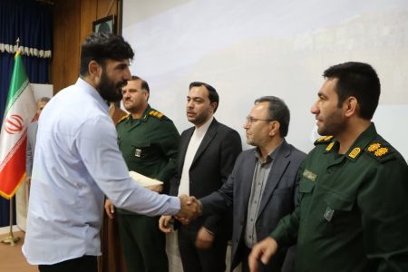 جهادگران عرصه کشاورزی لرستان تجلیل شدند